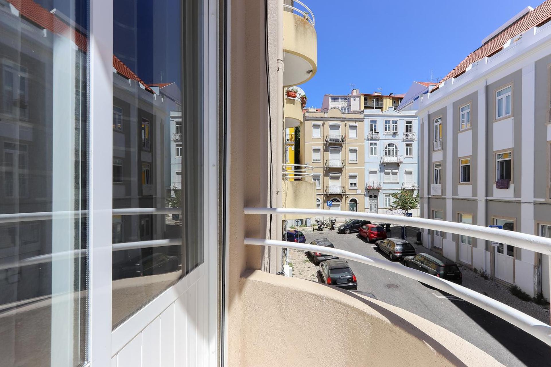 Cozy And Sunny Apartment - Anjos, Lisboa Εξωτερικό φωτογραφία
